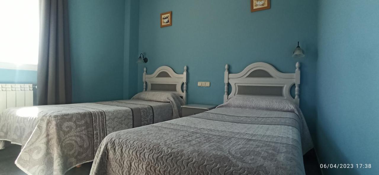 Hostal San Antonio イスカル エクステリア 写真