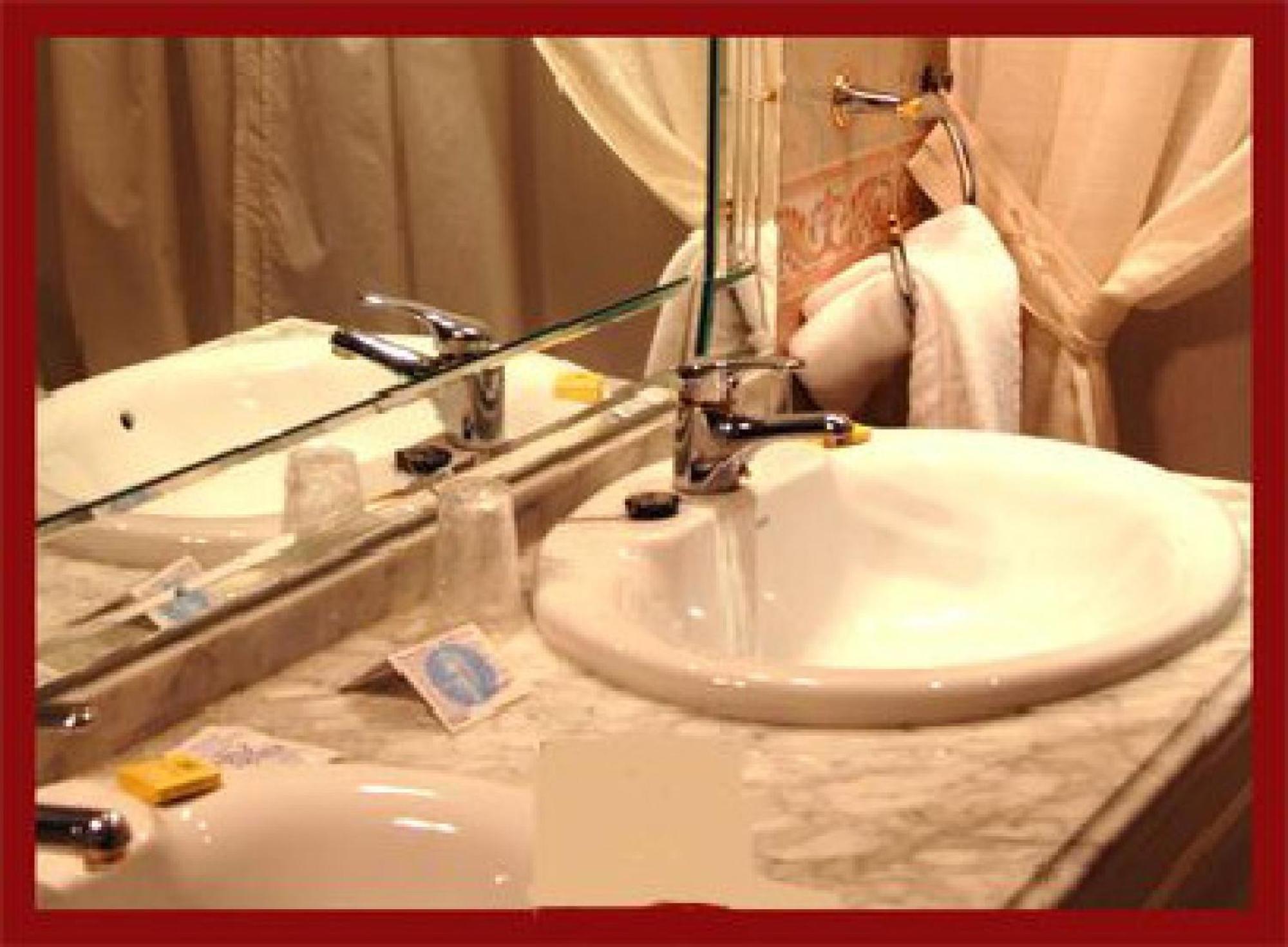Hostal San Antonio イスカル エクステリア 写真